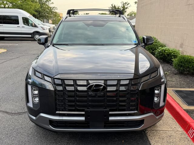 Used 2024 Hyundai Palisade Limited AWD/4WD image 2
