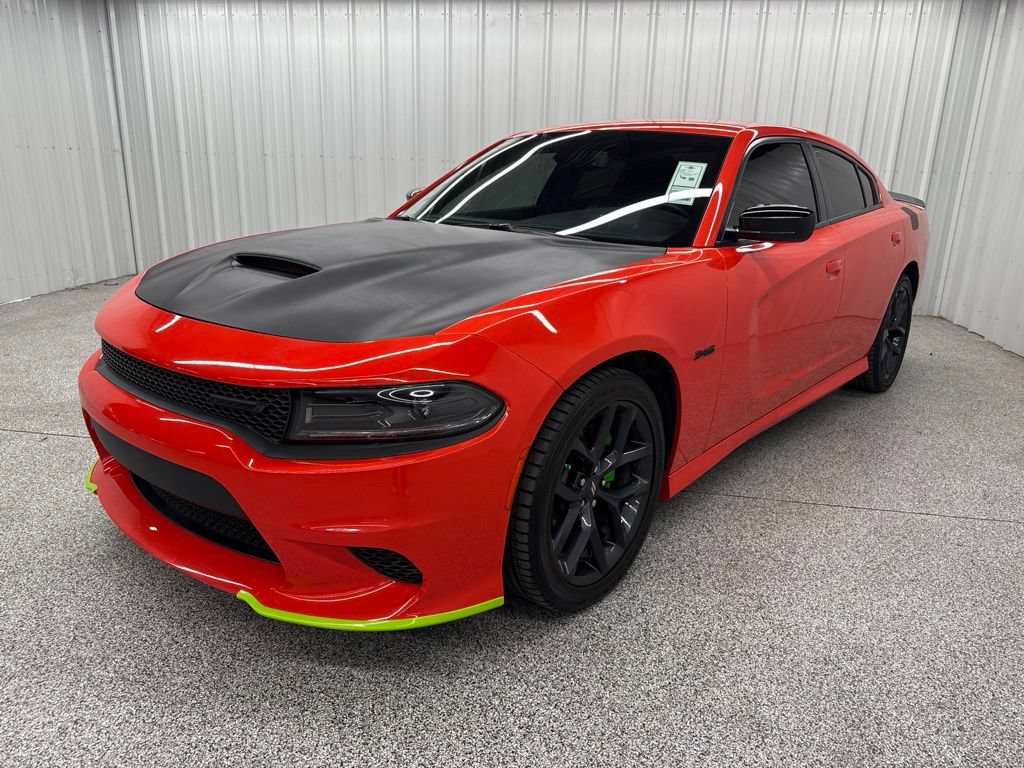 Used 2023 Dodge Charger R/T w/ Blacktop Package RWD image 3