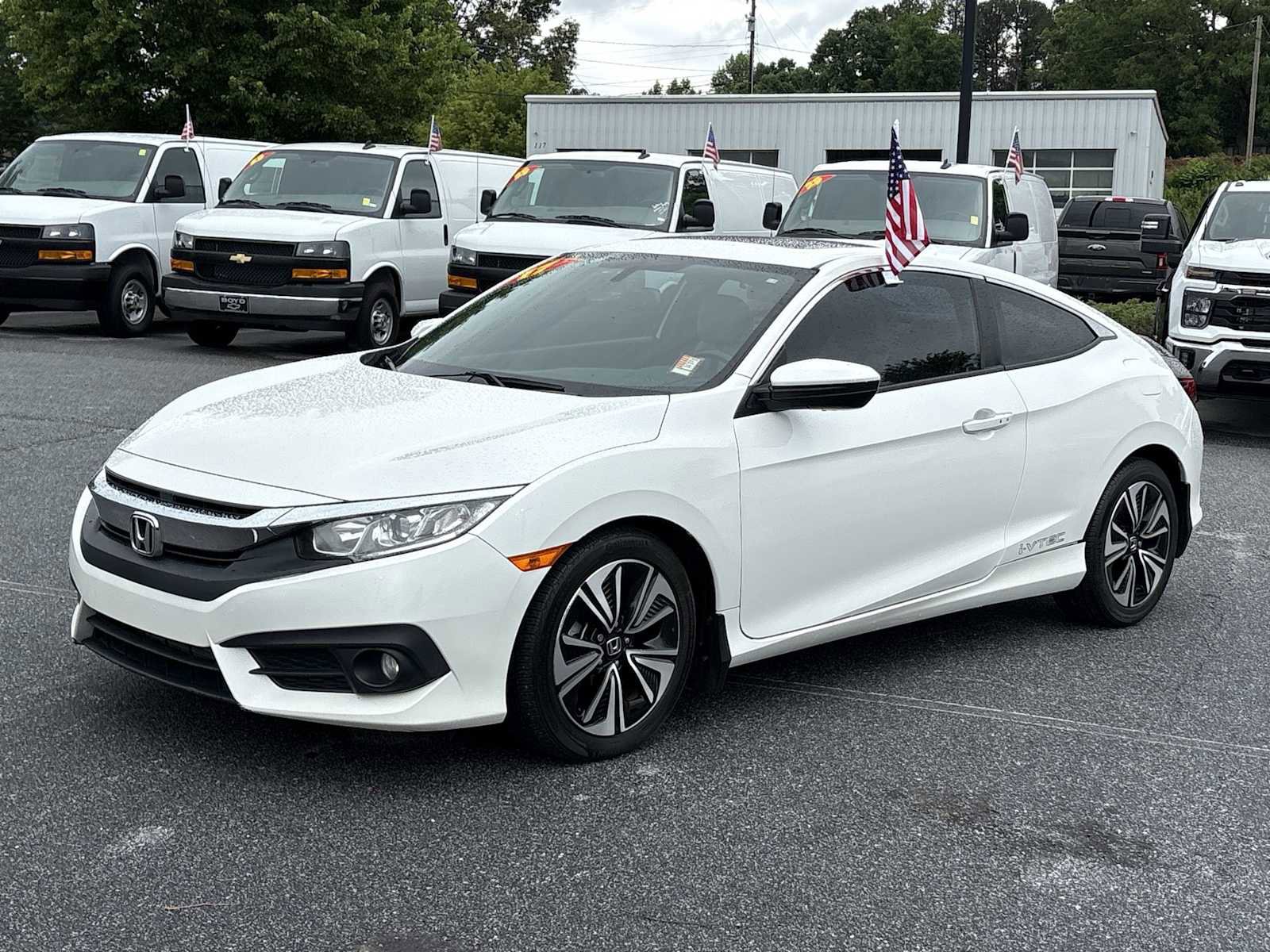 Used 2017 Honda Civic EX-L image 2