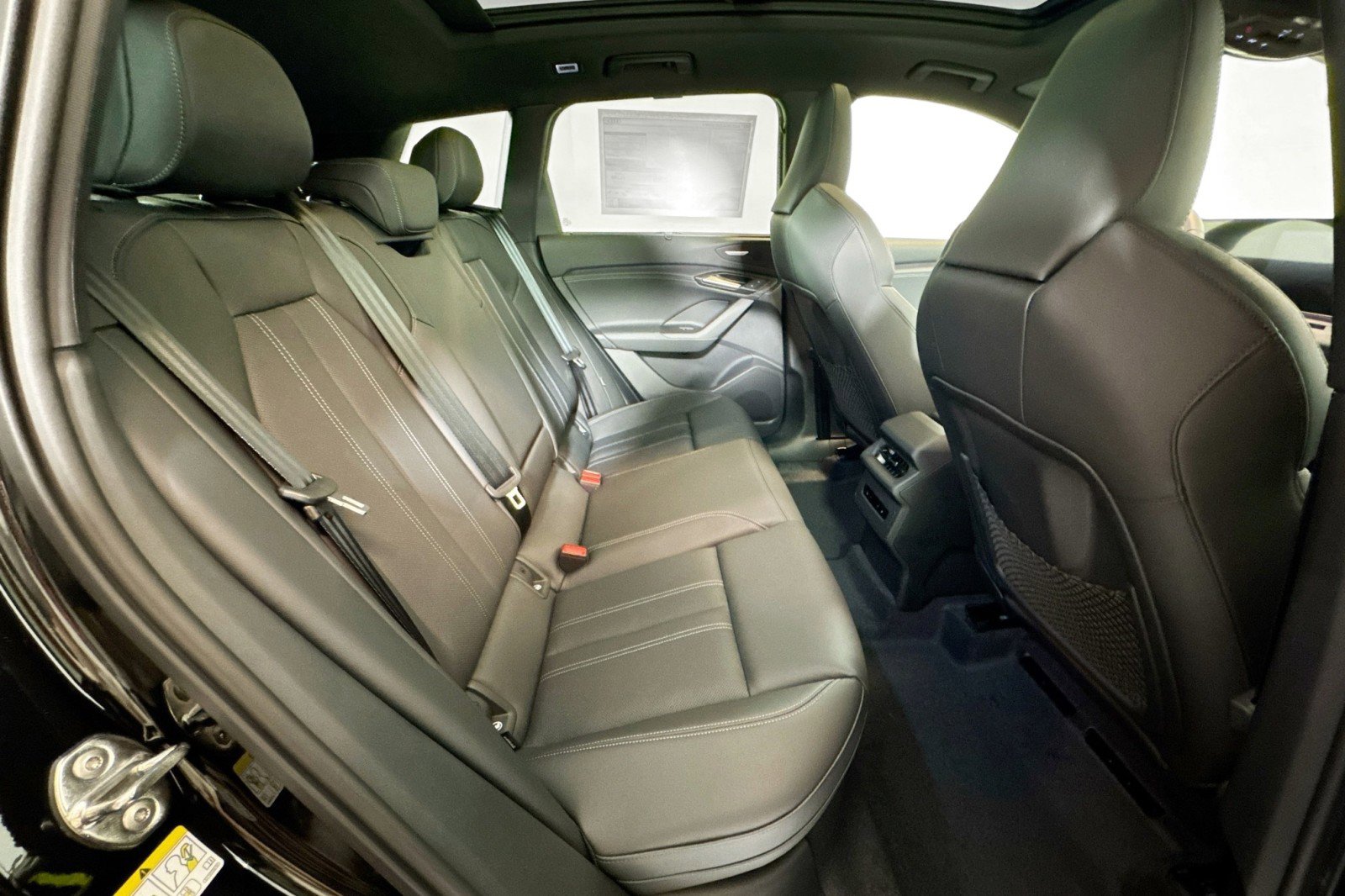 New 2027 Audi Q6 e-tron Premium Plus image 24