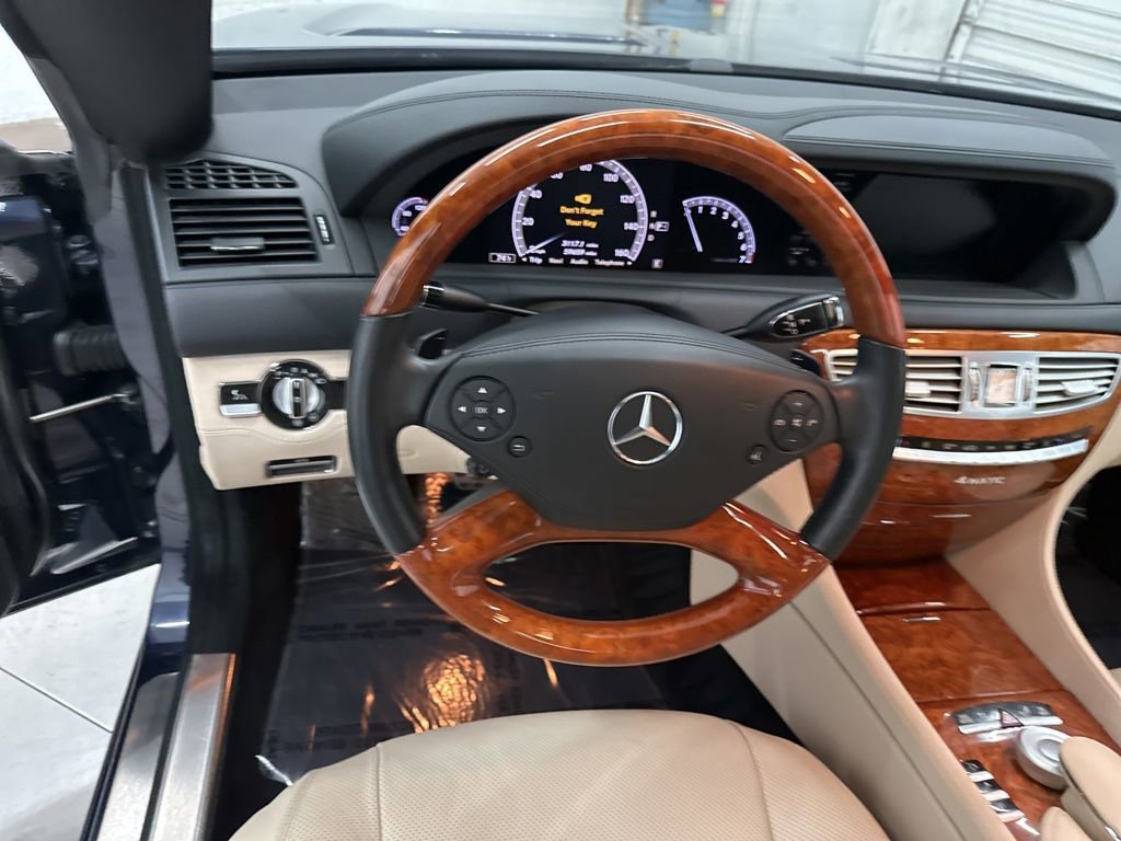 Used 2014 Mercedes-Benz CL 550 4MATIC image 10