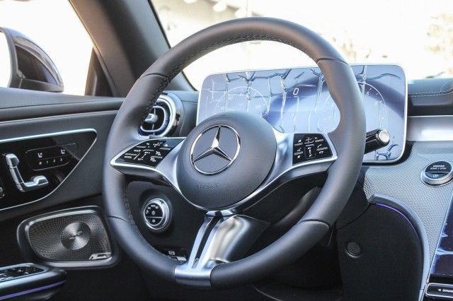 Used 2025 Mercedes-Benz CLE 300 4MATIC Cabriolet image 17