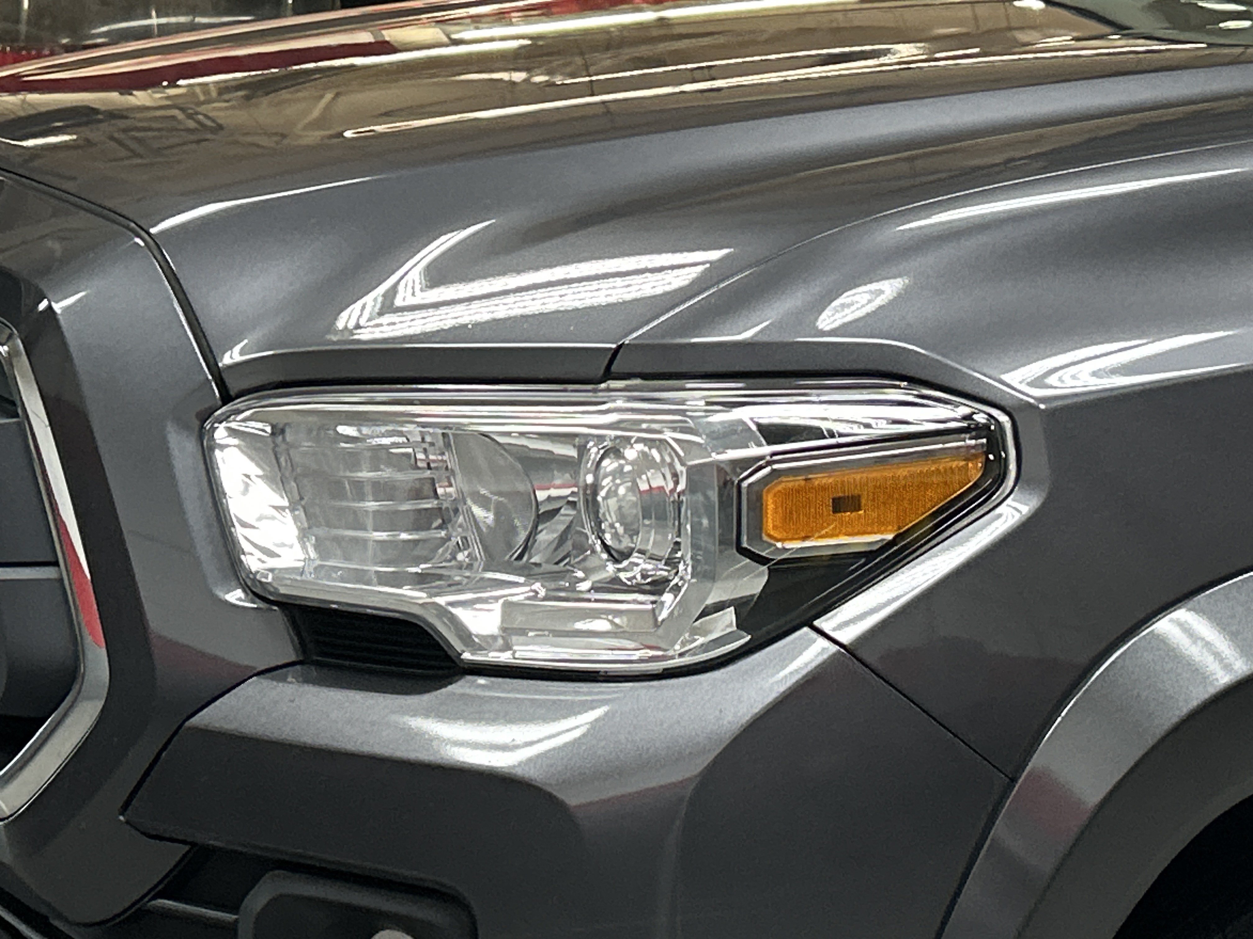 Used 2023 Toyota Tacoma SR5 AWD/4WD image 6