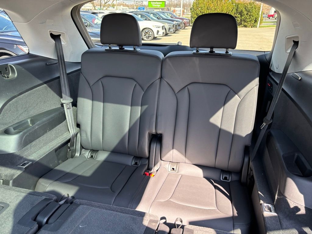 Used 2023 Audi Q7 2.0T Premium Plus AWD/4WD image 28