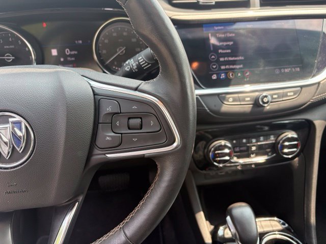 Used 2020 Buick Encore GX Essence w/ Experience Buick Package FWD image 32