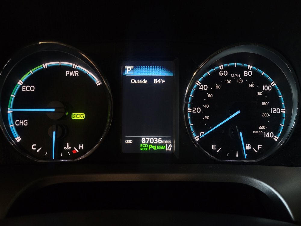 Used 2016 Toyota RAV4 Limited AWD/4WD image 23
