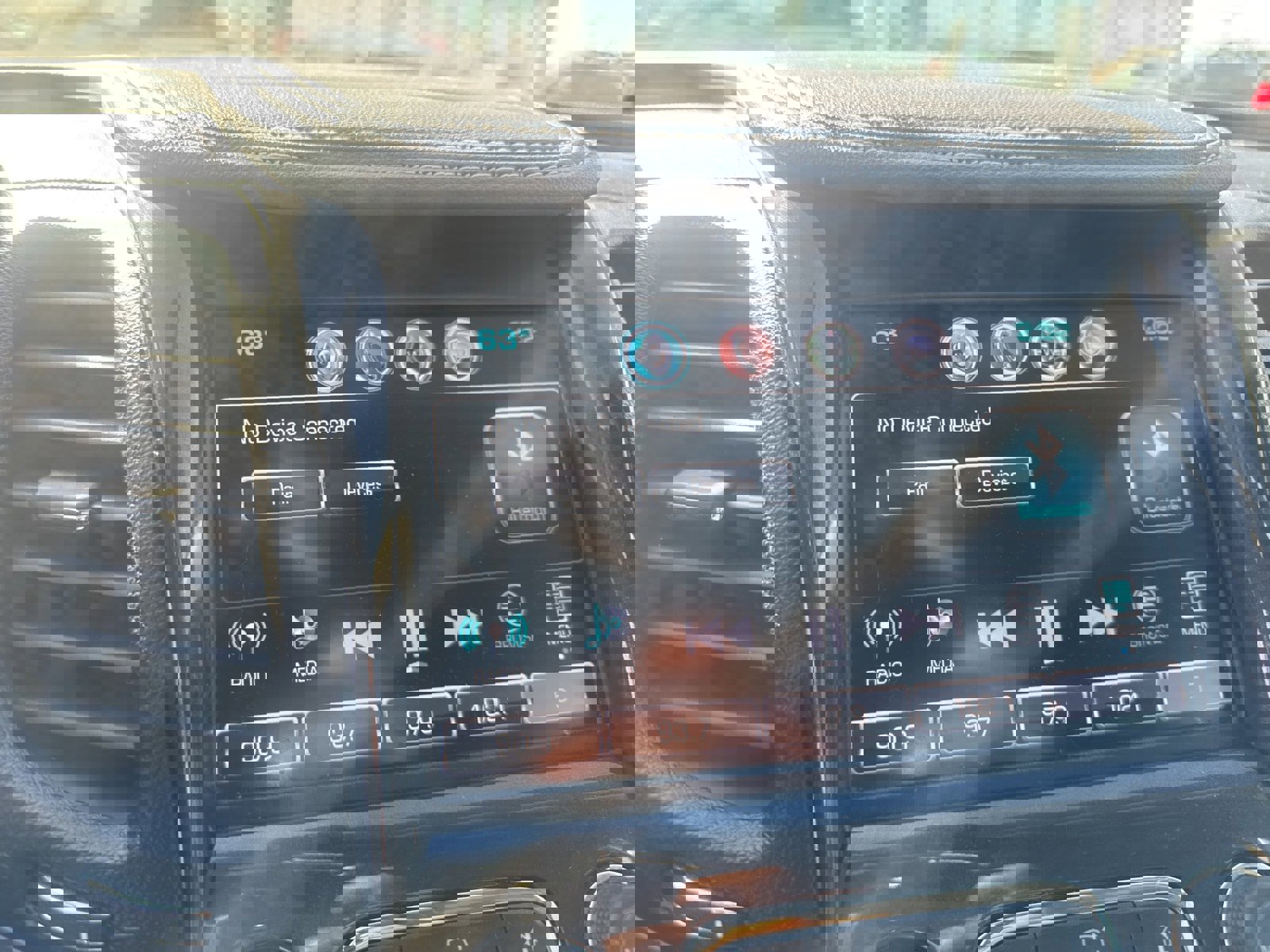 Used 2018 Chevrolet Impala LT w/ LT Leather Package image 4