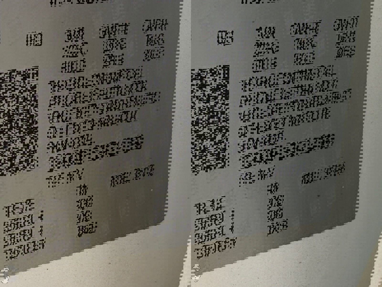 Used 2019 GMC Acadia Denali w/ Technology Package FWD image 31