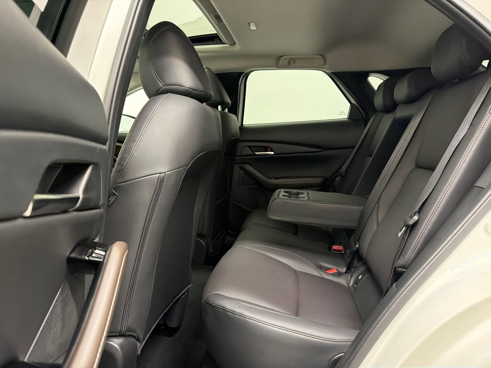 Certified 2025 MAZDA CX-30 2.5 Turbo w/ Premium Package image 17