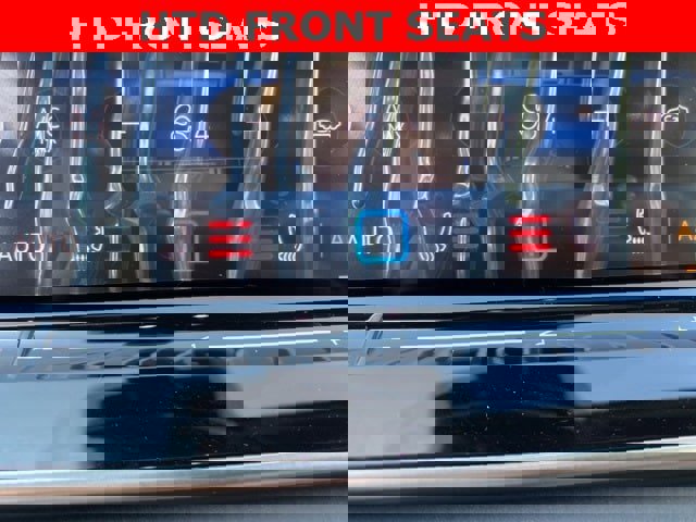 New 2025 Volkswagen Tiguan SE R-Line image 3