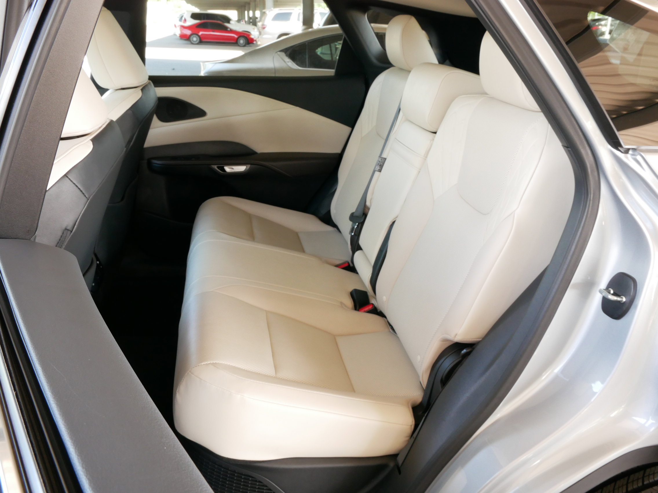 Used 2024 Lexus RX 350h w/ Convenience Package image 20