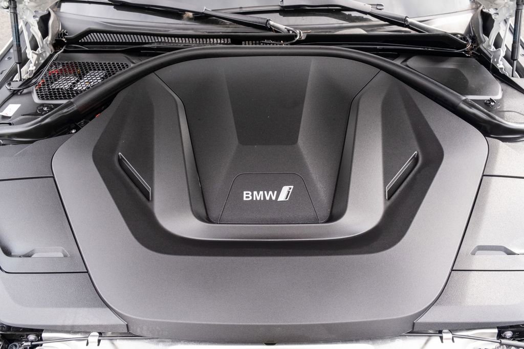 Used 2025 BMW i4 eDrive40 w/ Premium Package image 35