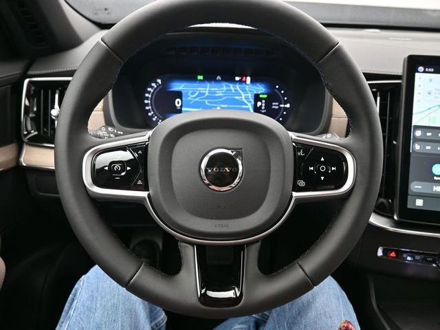 New 2026 Volvo XC90 T8 Plus w/ Protection Package Premier AWD/4WD image 25