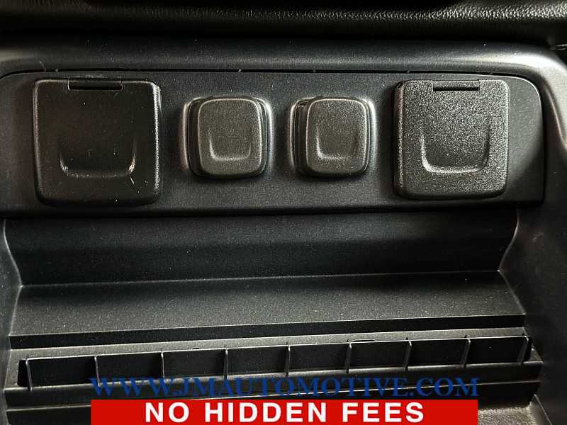 Used 2018 Chevrolet Silverado 2500 LTZ w/ Duramax Plus Package image 35
