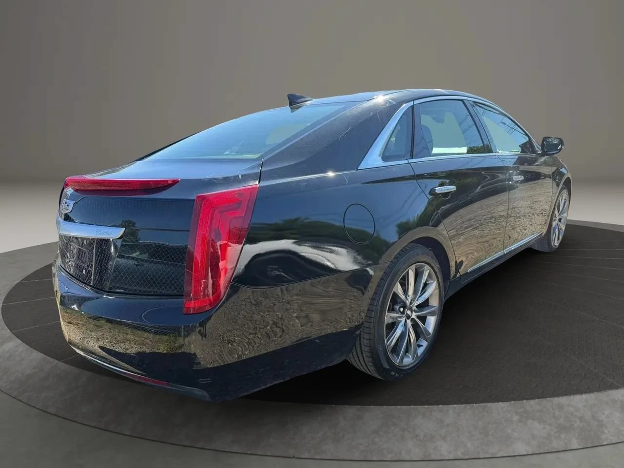 Used 2017 Cadillac XTS FWD image 5