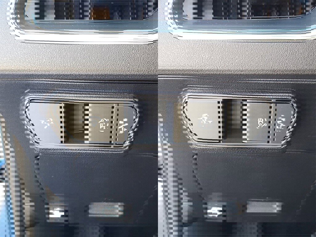 New 2025 Kia K4 GT-Line image 21