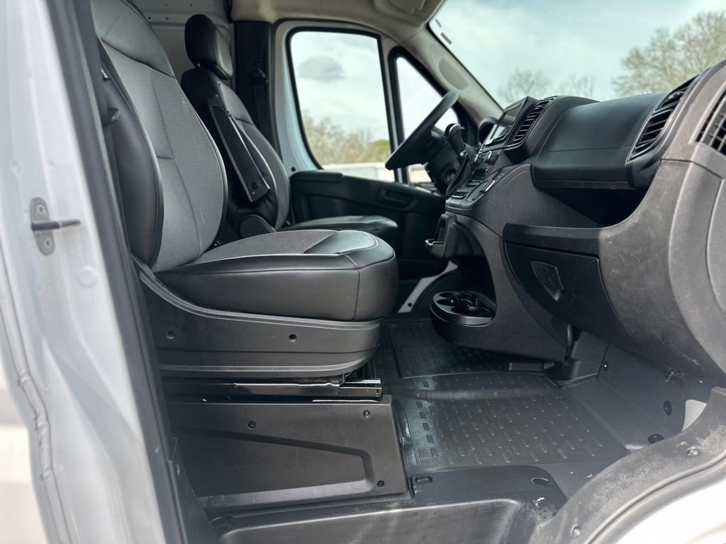Used 2023 RAM ProMaster 2500 image 21