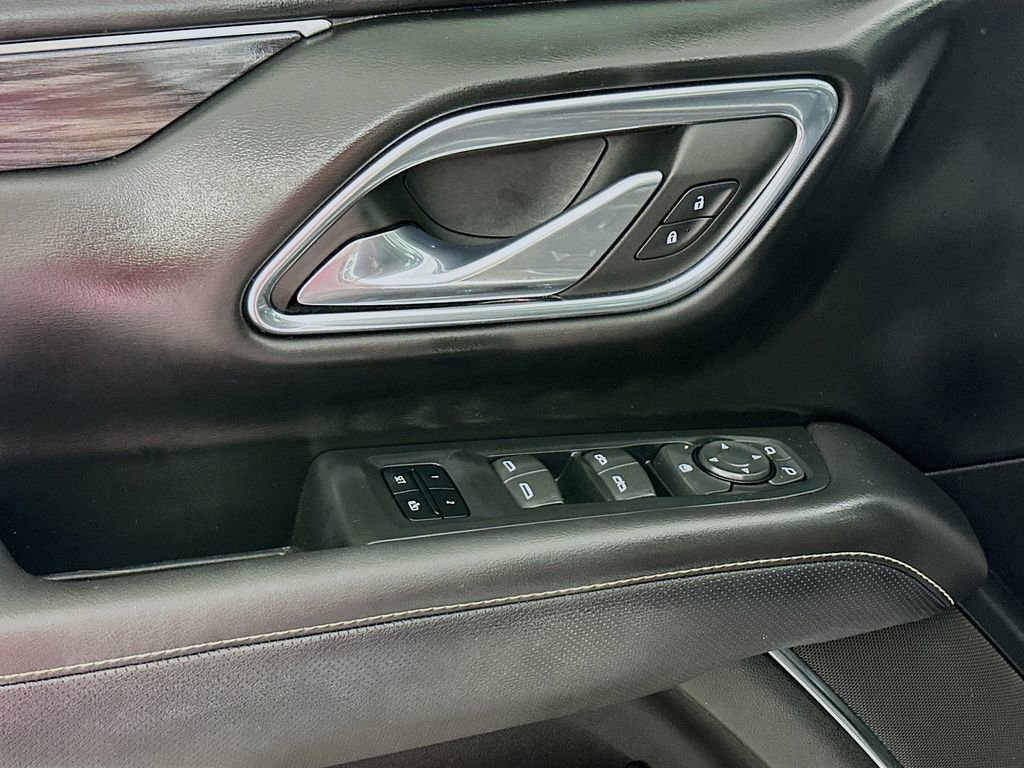 Used 2023 GMC Yukon SLT image 21