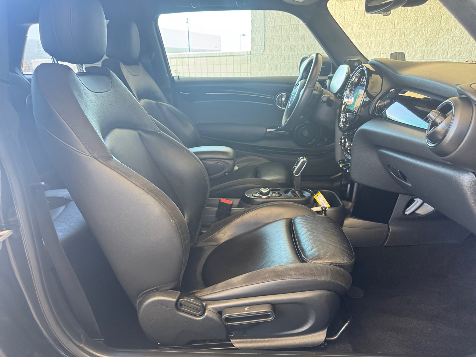 Used 2023 MINI Cooper SE FWD image 27