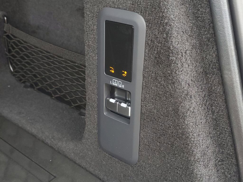 New 2026 Land Rover Range Rover Sport Dynamic SE AWD/4WD image 33