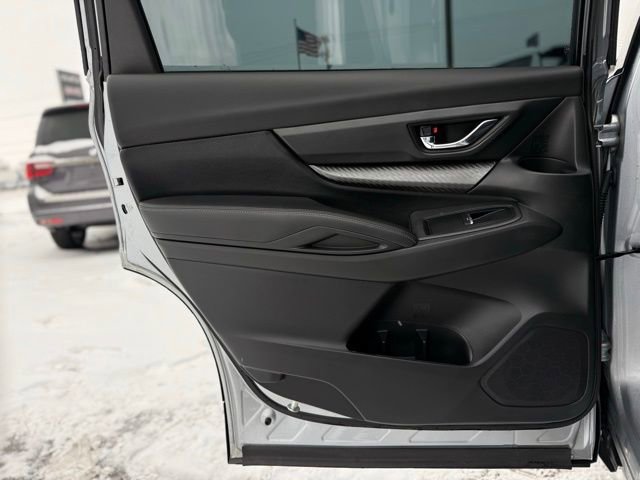 Used 2022 Subaru Ascent Onyx Edition image 16