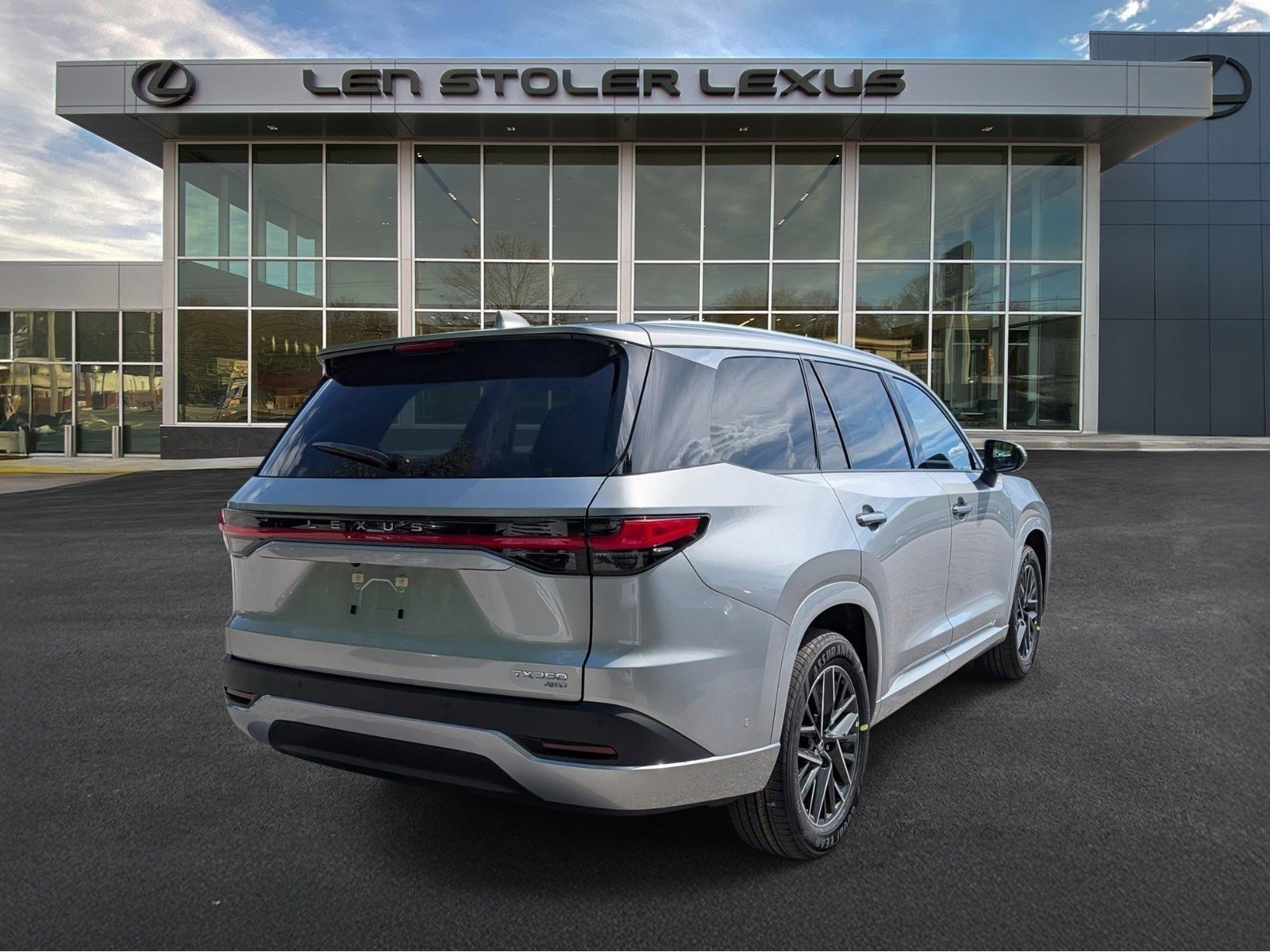 New 2026 Lexus TX 350 AWD image 2