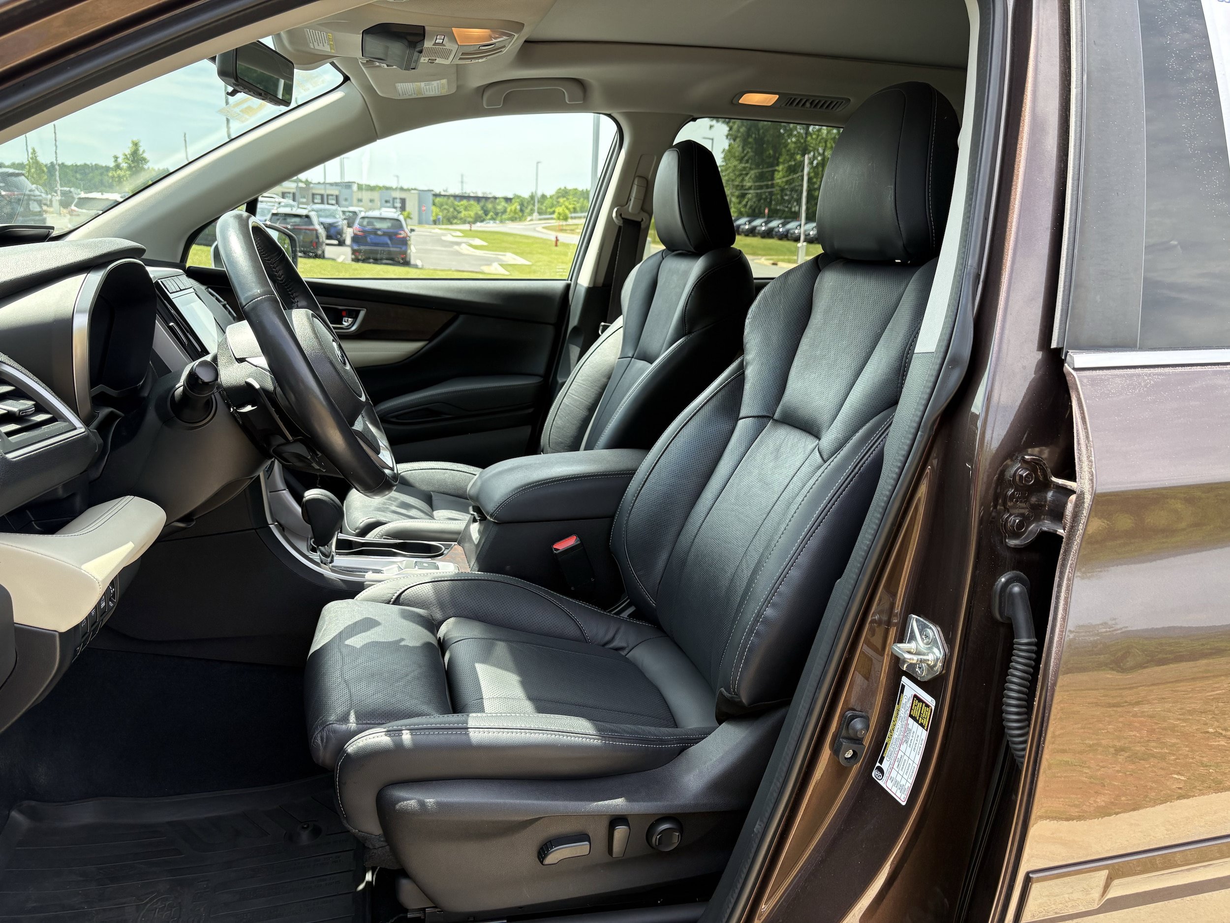 Used 2021 Subaru Ascent Touring AWD/4WD image 27
