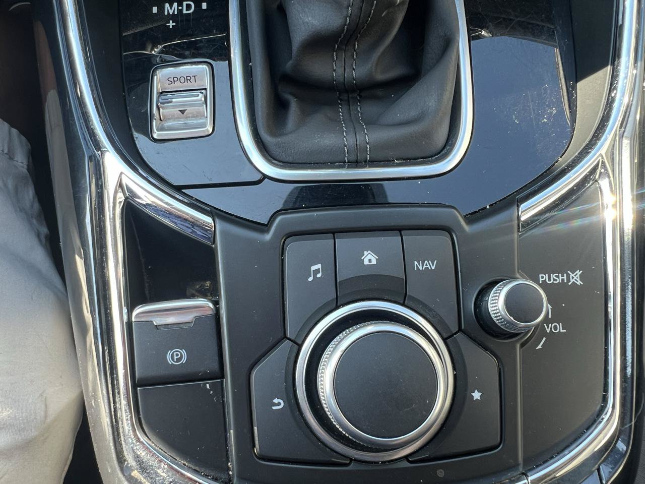 Used 2019 MAZDA CX-9 Touring w/ Touring Premium Package AWD/4WD image 21