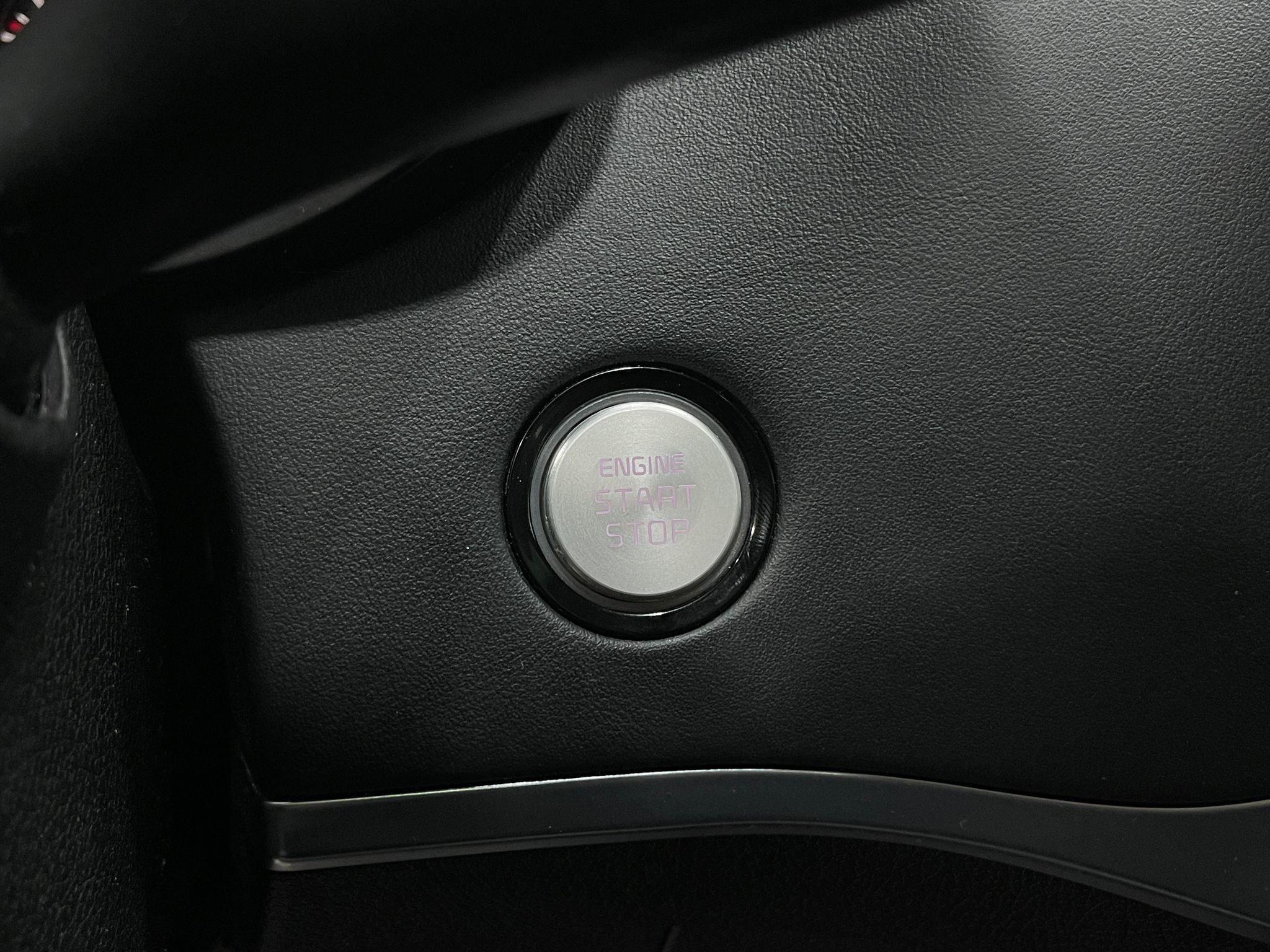 Used 2018 Kia Stinger Premium image 20