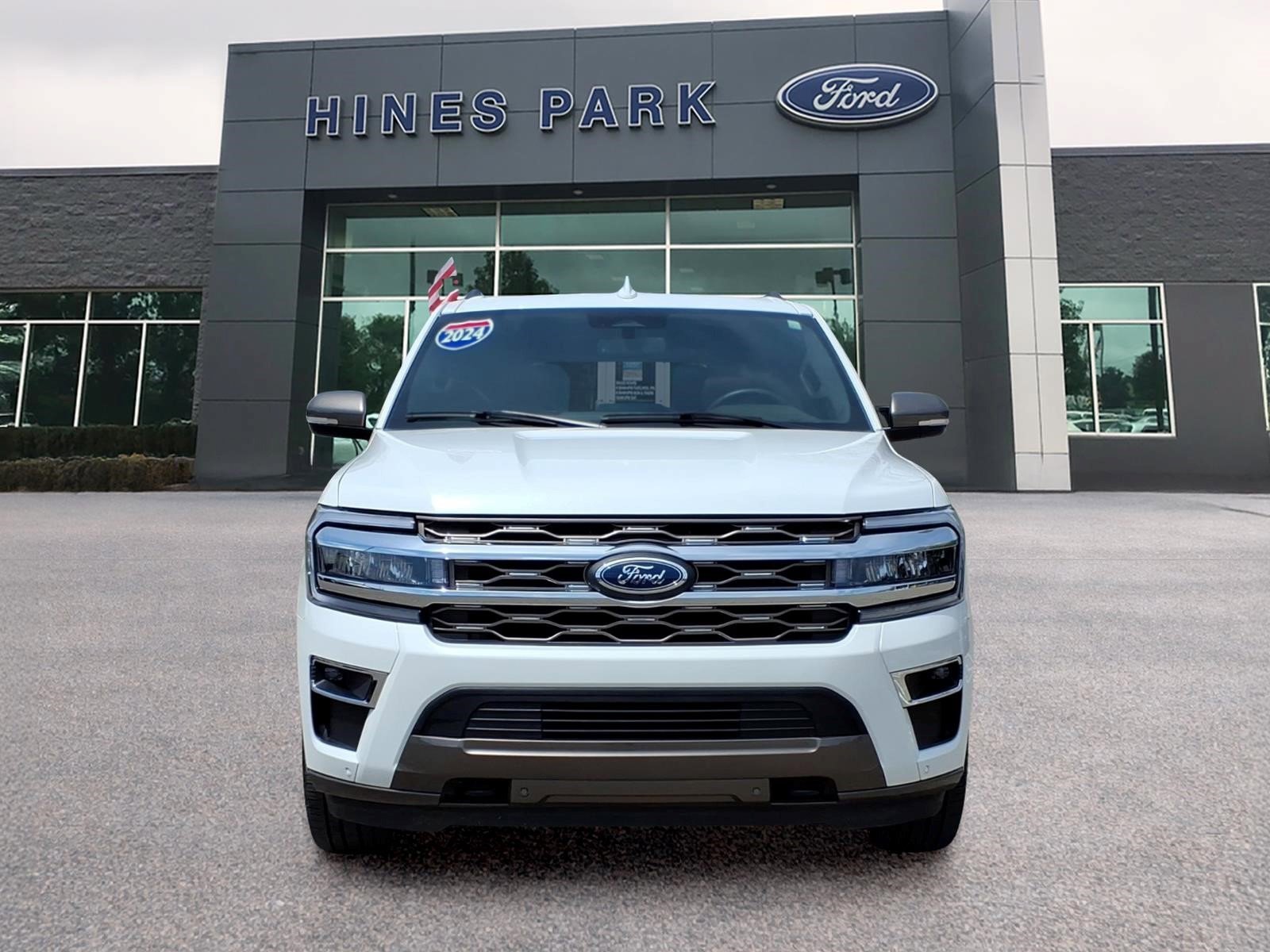 Certified 2024 Ford Expedition King Ranch AWD/4WD image 2