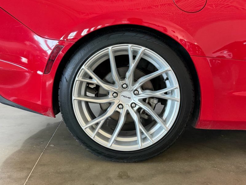 Used 2019 Chevrolet Camaro LT w/ RS Package RWD image 9