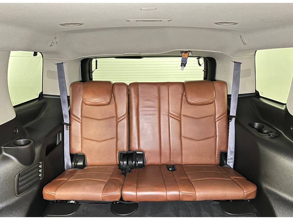 Used 2016 Cadillac Escalade Premium AWD/4WD image 22