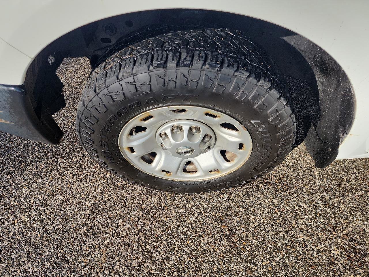 Used 2017 Nissan NV 2500 SV w/ Back Door Glass Package image 20