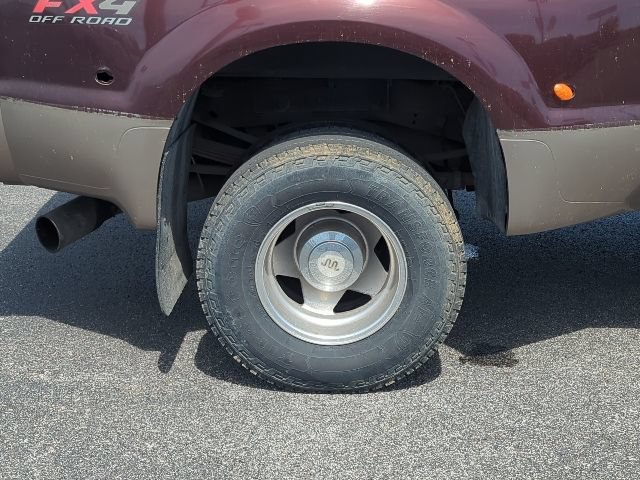 Used 2004 Ford F350 4x4 Crew Cab DRW Super Duty image 11