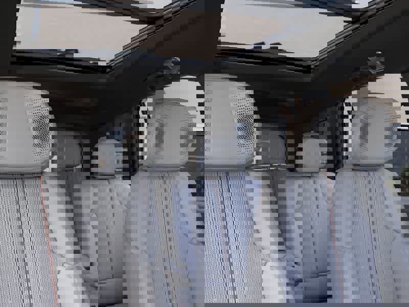 New 2026 Cadillac Vistiq Luxury image 24