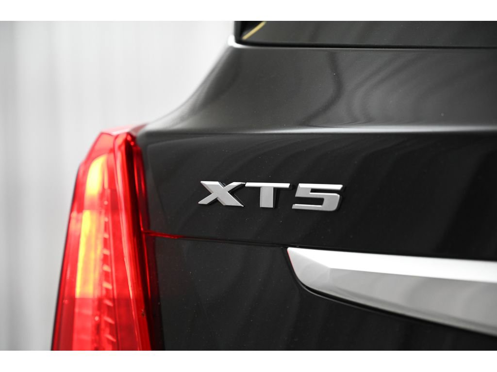 Used 2019 Cadillac XT5 Luxury image 58