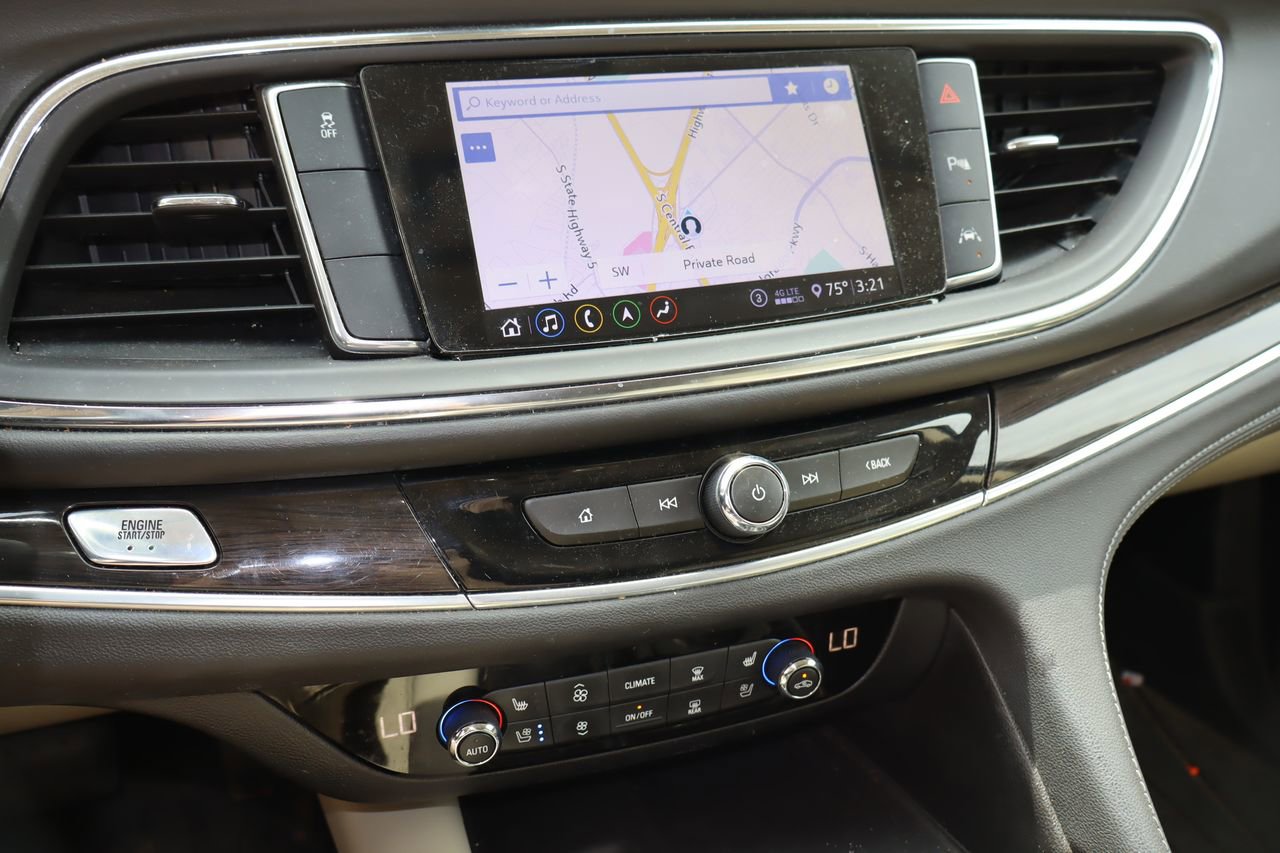 Used 2021 Buick Enclave Premium w/ Sun and Sites Package image 8