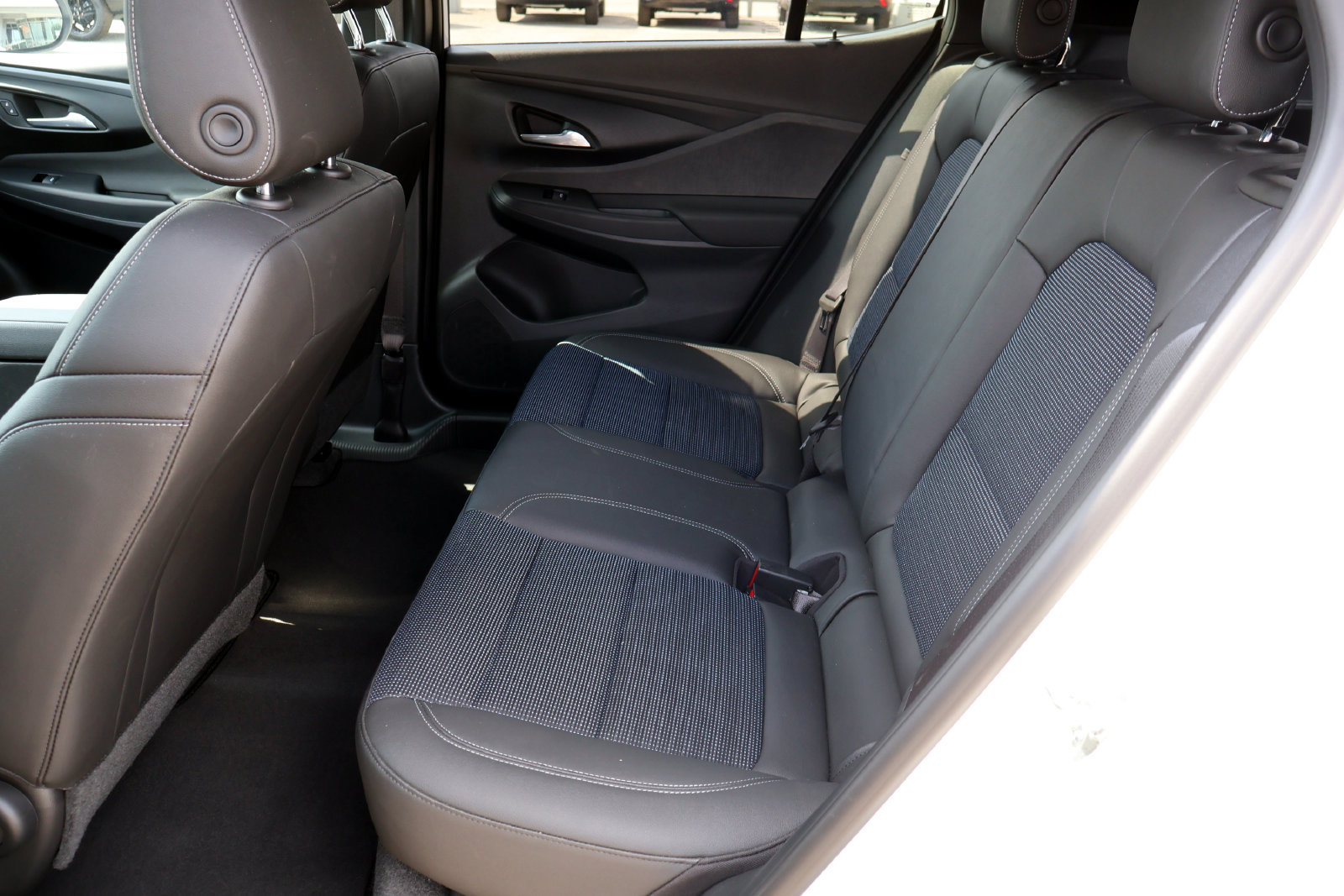 Used 2026 Buick Envista Preferred FWD image 12