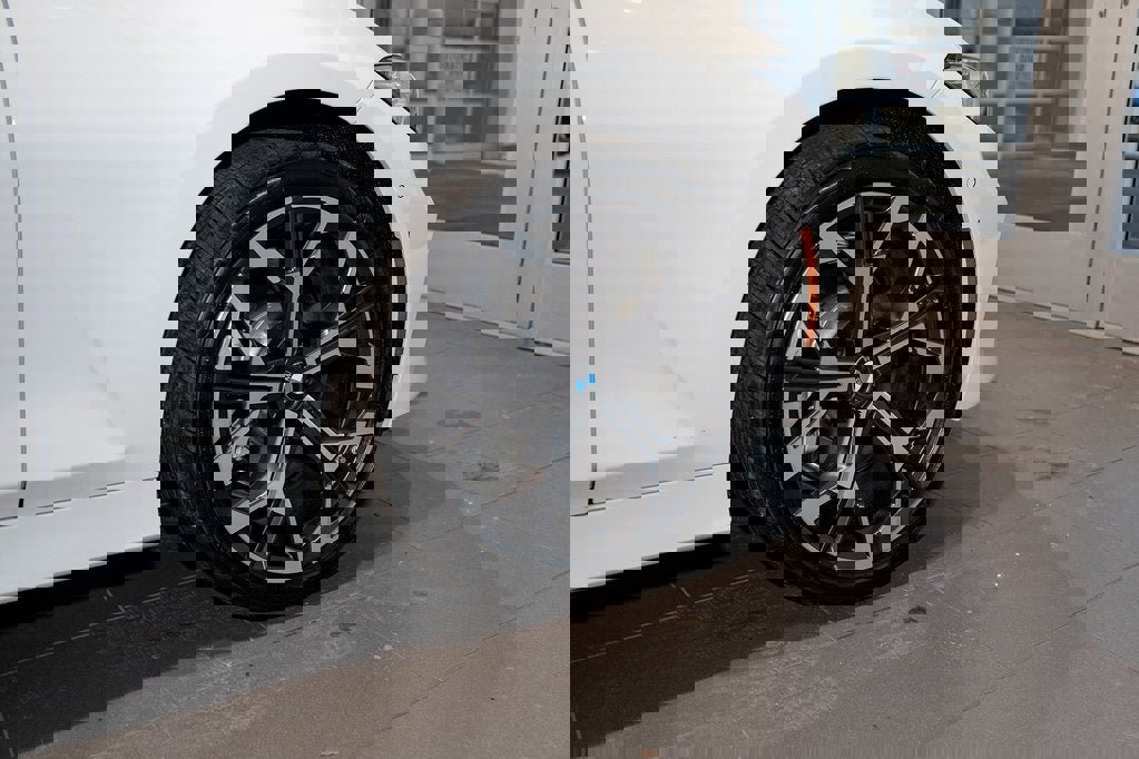 New 2026 BMW 330i xDrive Sedan w/ Convenience Package image 6