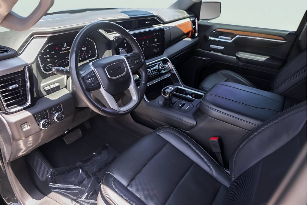 Used 2023 GMC Sierra 1500 Denali w/ Denali Reserve Package AWD/4WD image 13