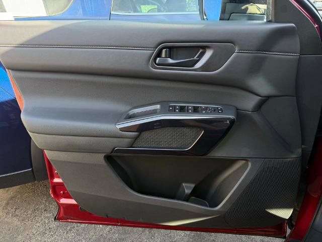 New 2026 Nissan Pathfinder SV image 18