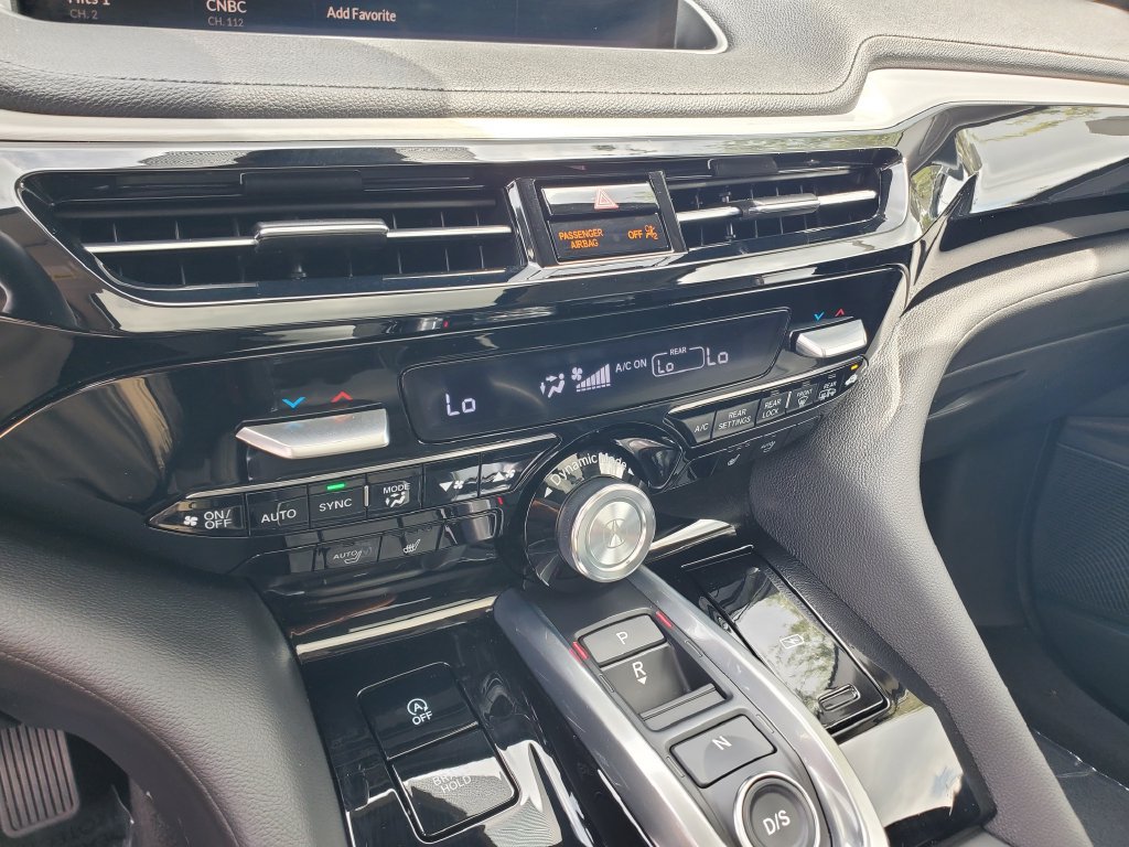 Used 2024 Acura MDX FWD image 32