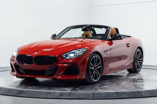 Certified 2022 BMW Z4 M40i w/ Premium Package image 6