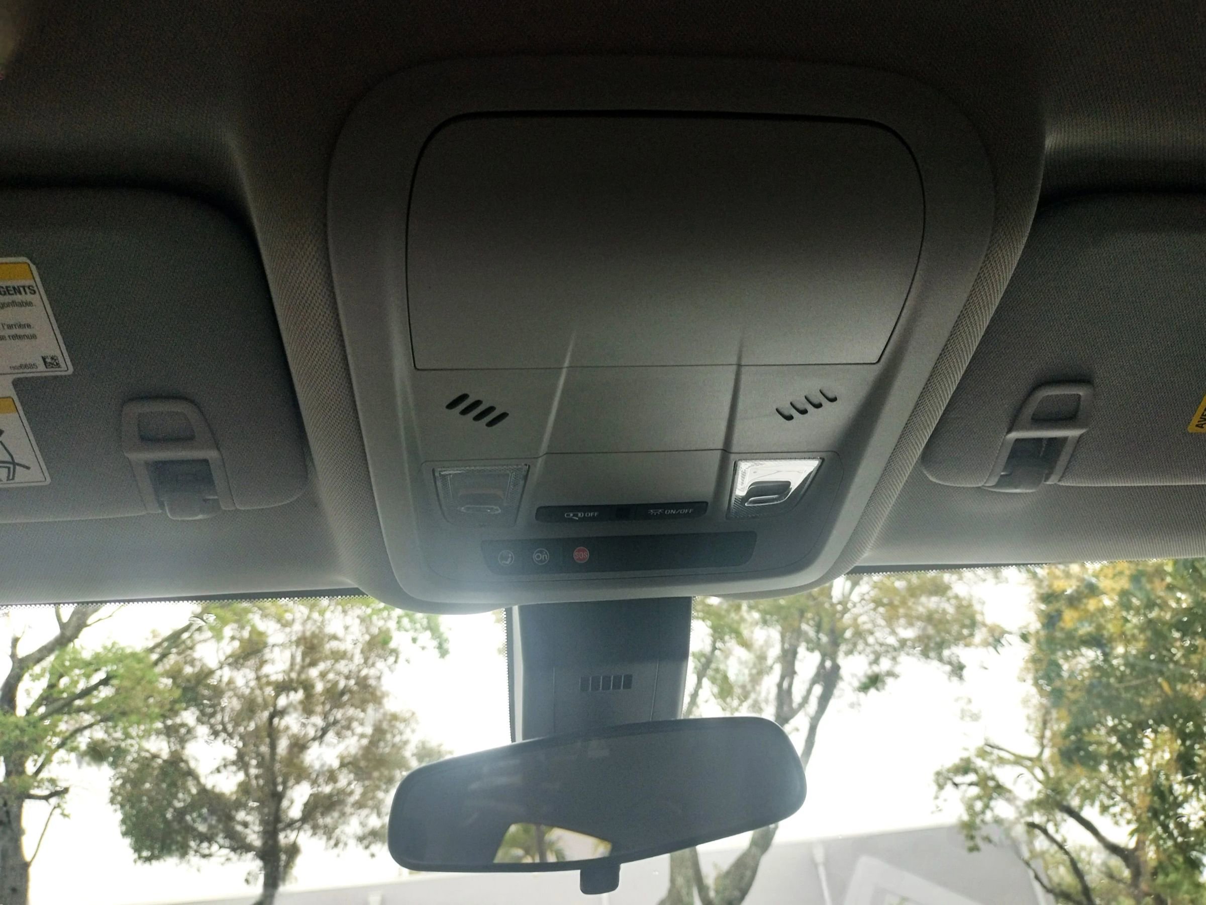 Used 2022 Chevrolet Equinox LS FWD image 28