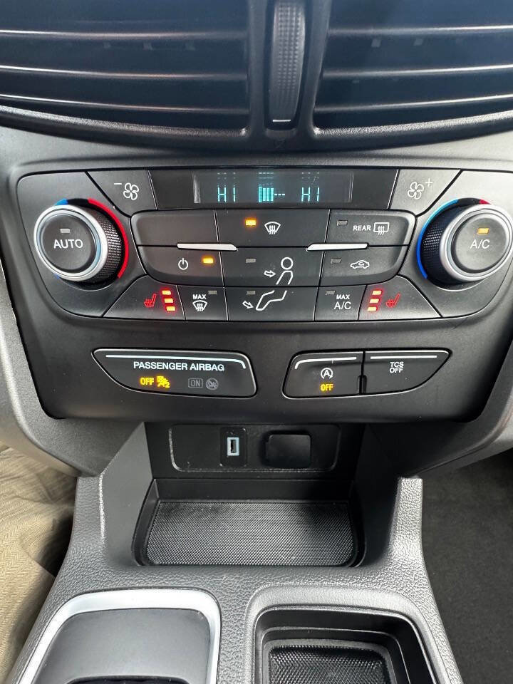 Used 2018 Ford Escape SE image 8