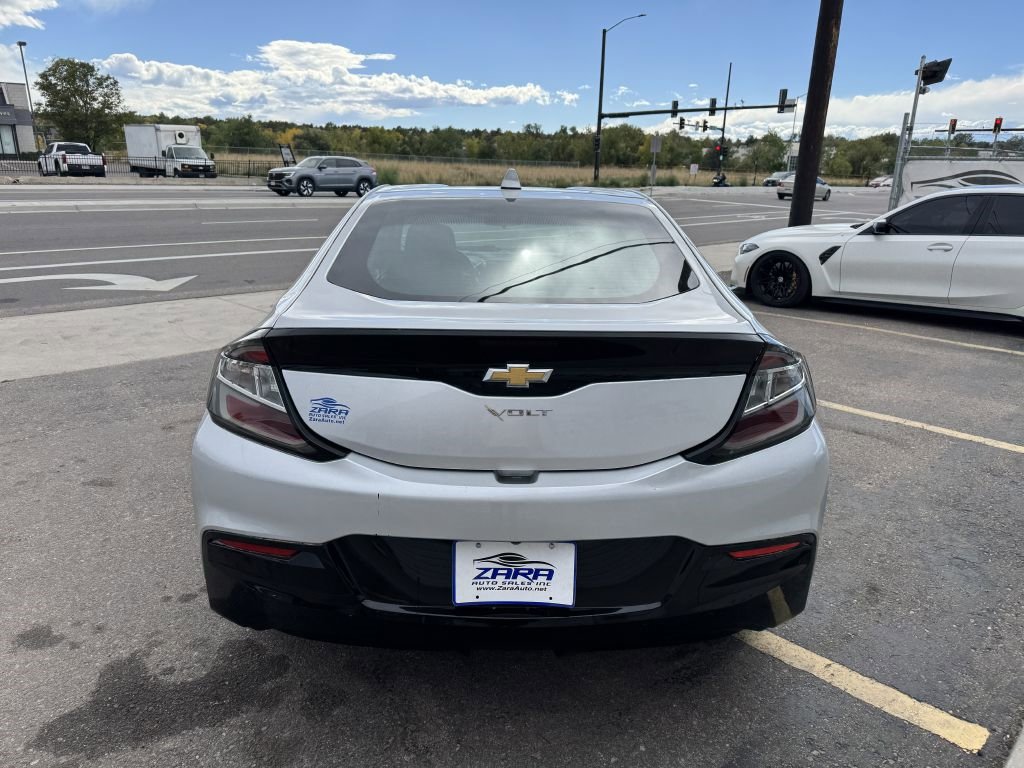 Used 2019 Chevrolet Volt LT w/ Comfort Package image 6