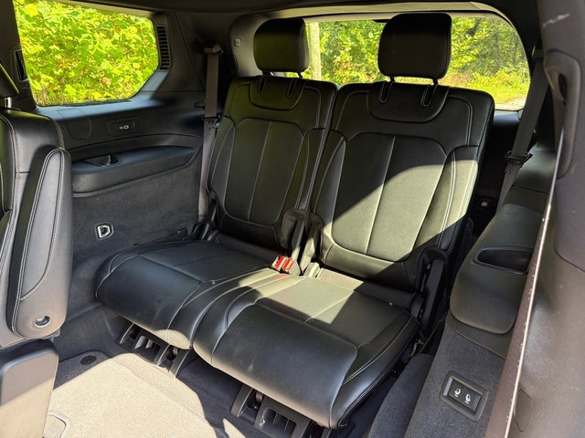 Used 2023 Jeep Grand Cherokee L Overland w/ Luxury Tech Group IV image 17