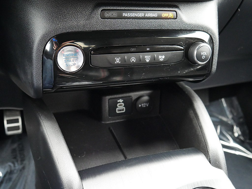 Used 2024 Ford Escape ST-Line w/ Tech Pack #1 AWD/4WD image 44