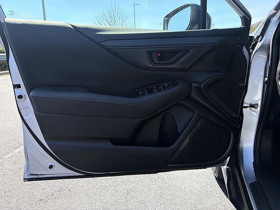 Used 2025 Subaru Outback w/ Popular Package #1A image 9