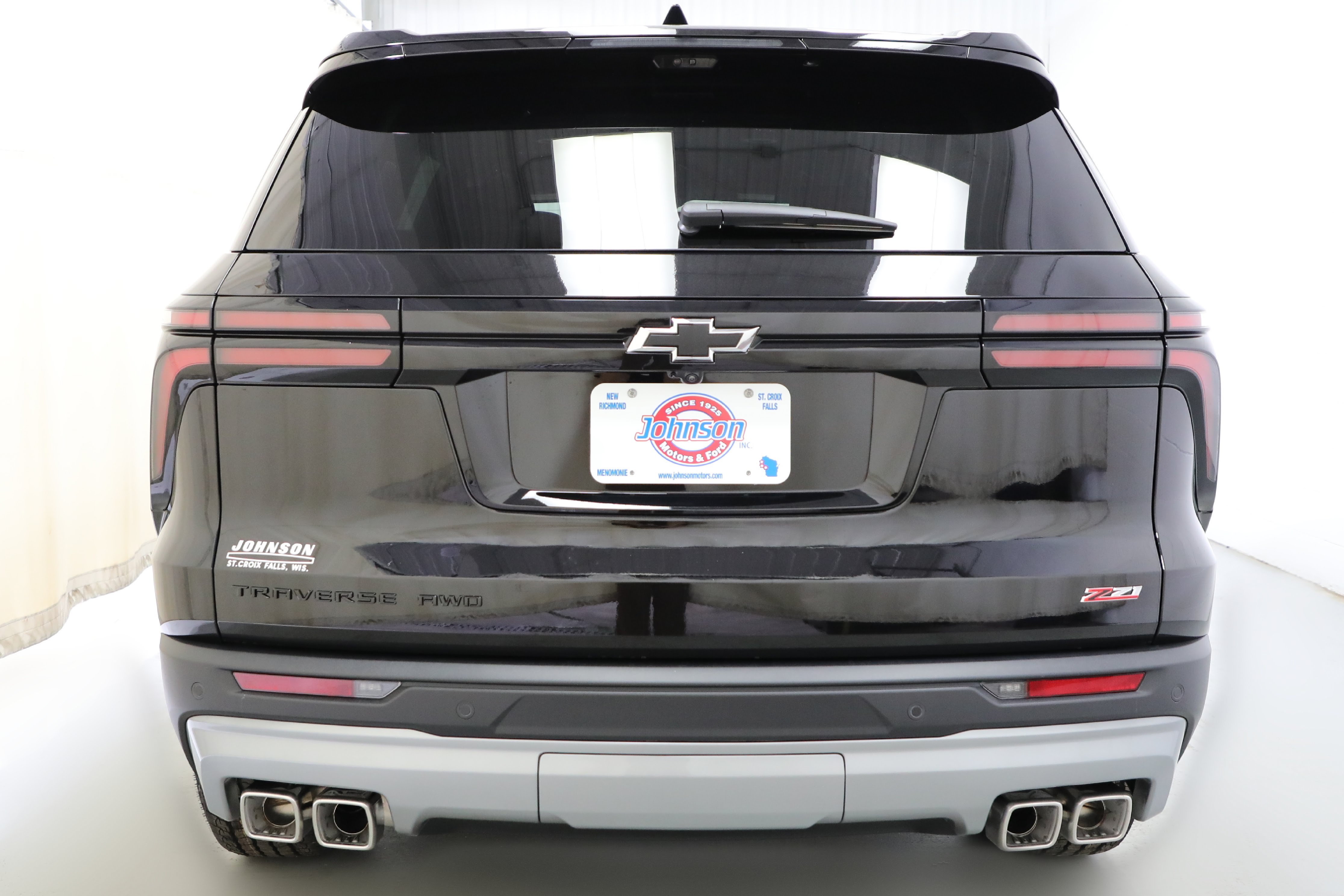 New 2027 Chevrolet Traverse Z71 w/ Enhanced Driving Package AWD/4WD image 19